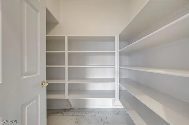 $2,500 | 6012 Prospector Trail, Las Vegas, NV 89118