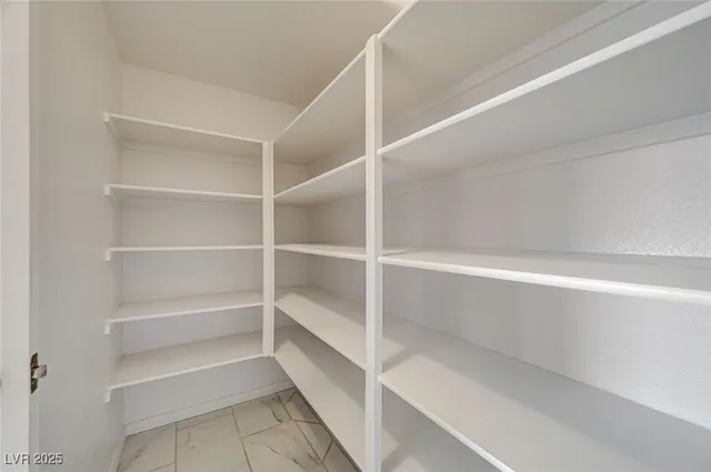 $2,500 | 6012 Prospector Trail, Las Vegas, NV 89118