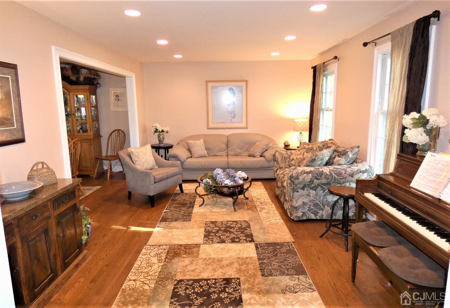 14 Apple Tree Road Flemington, NJ 08822 - Photo 3 of 33 a living room with furniture rug and wooden floor