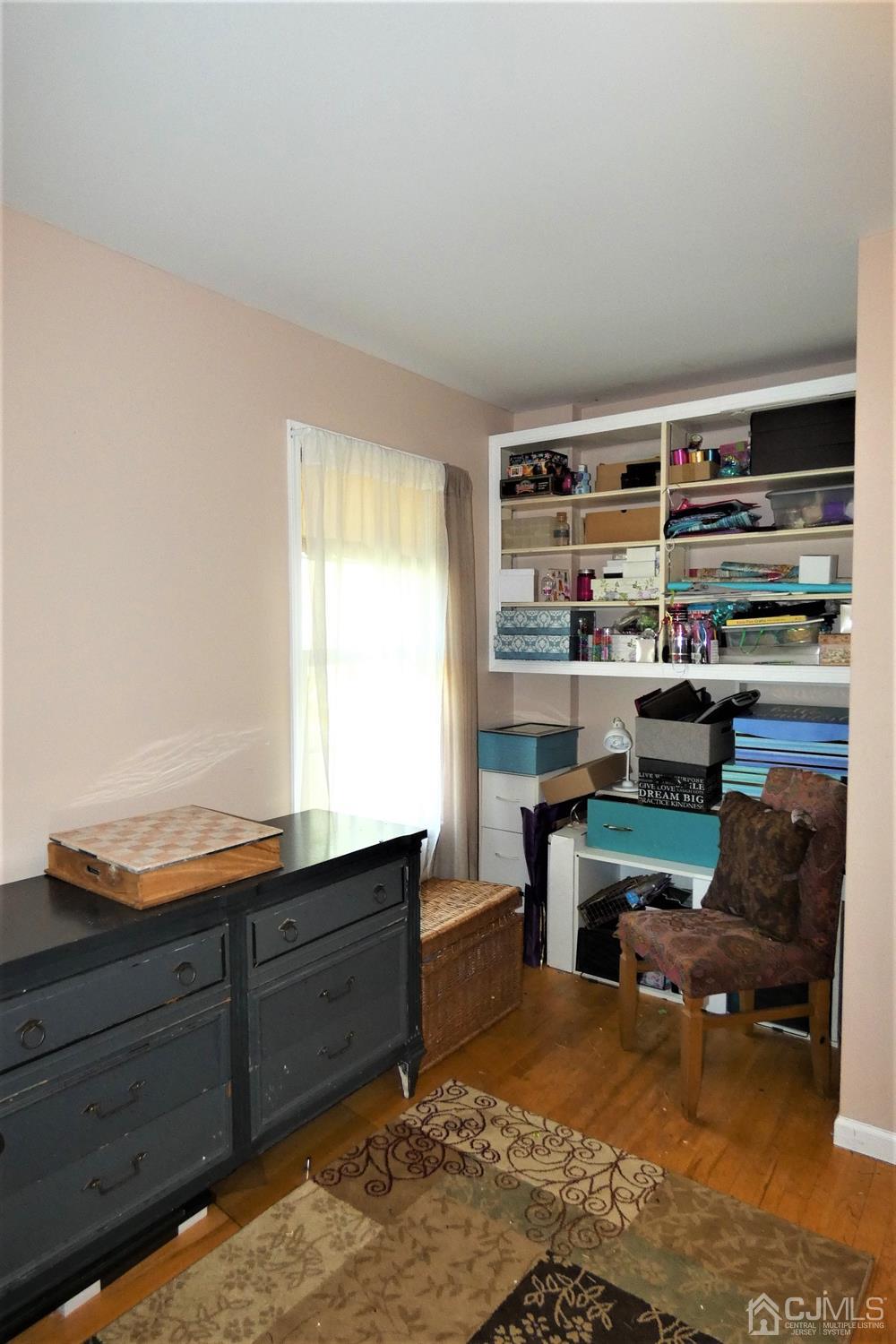 14 Apple Tree Road Flemington, NJ 08822 - Photo 25 of 33 a room with furniture a rug and a window