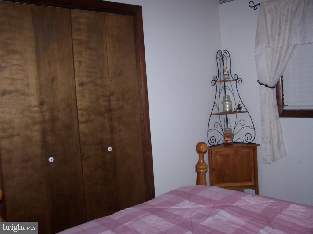 372 Oaklyn Road Lebanon, PA 17042 - Photo 13 of 26 Gallery Image 13