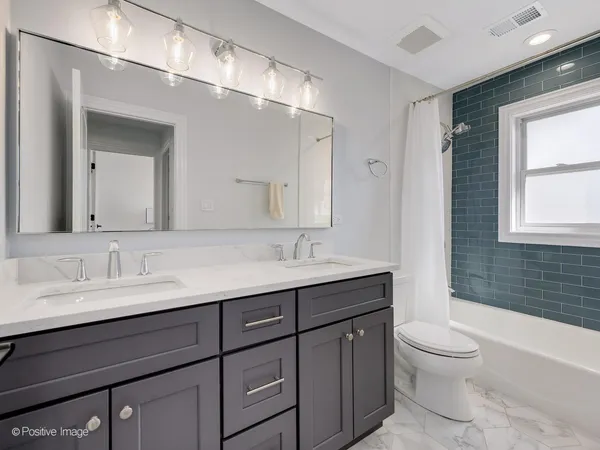 $1,799,000 | 207 South Monroe Street, Hinsdale, IL 60521