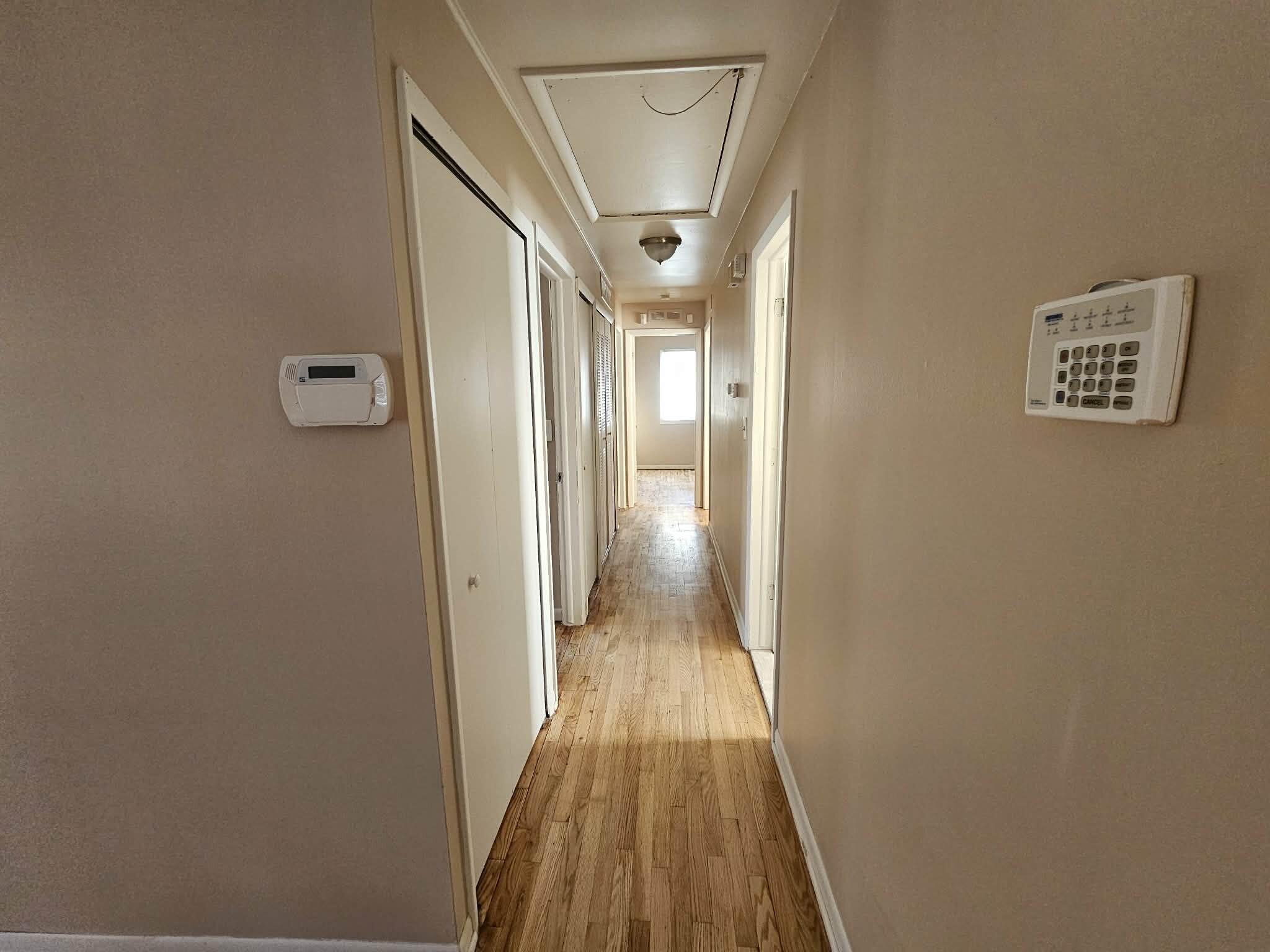 28339 Leroy Street Romulus, MI 48174 - Photo 8 of 28 Hallway