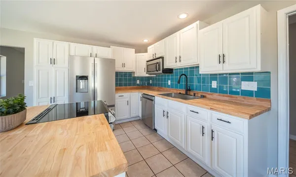 $369,000 | 14150 State Rte CC, Rolla, MO 65401