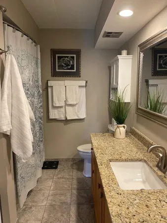 $224,900 | 11103 South St Louis Avenue, Unit 203, Chicago, IL 60655