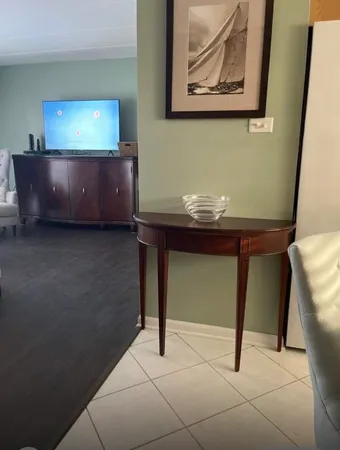 $224,900 | 11103 South St Louis Avenue, Unit 203, Chicago, IL 60655