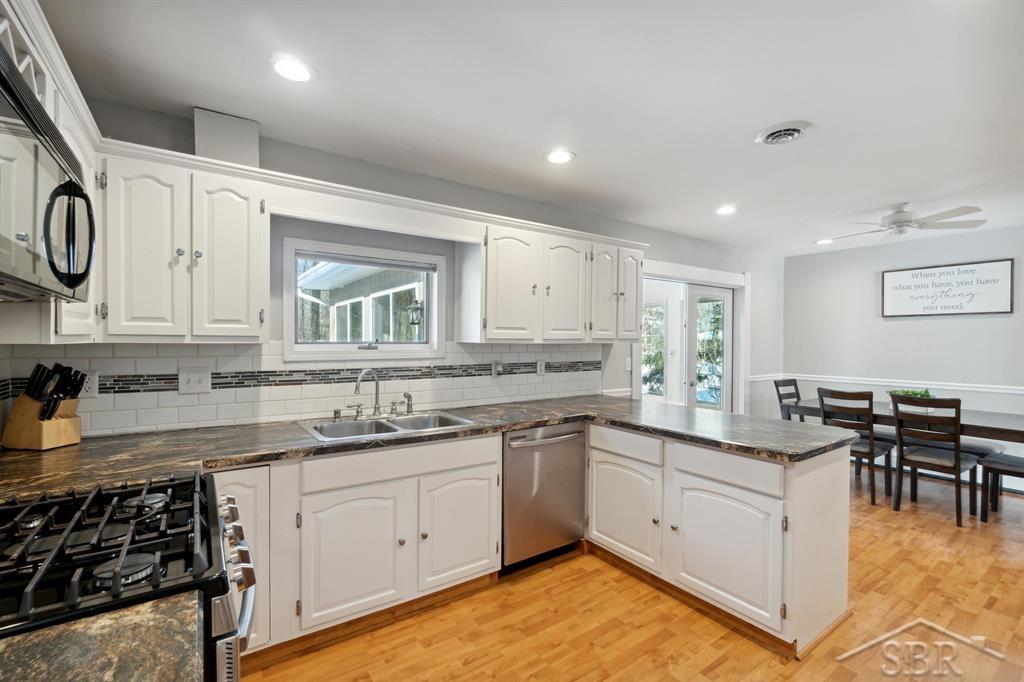 2661 North Swede Road Midland, MI 48642 - Photo 14 of 73 50135036-ed487e8c-a1bd-4afb-94b0-d8bec5071c09.JPG