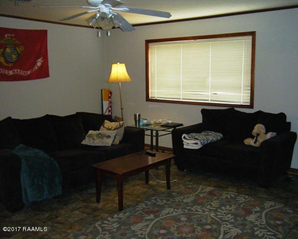 914 Church Road Opelousas, LA 70570 - Photo 6 of 21 DSCF4020 (1)
