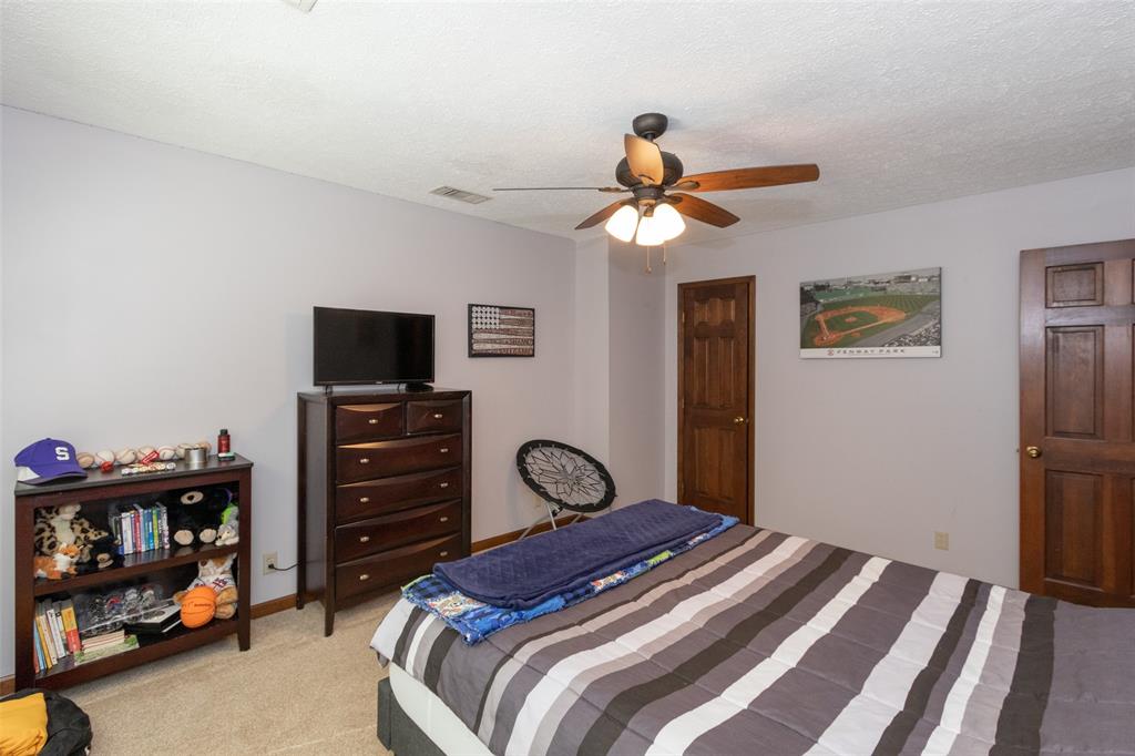 594 Vehslage Road Seymour, IN 47274 - Photo 17 of 24 Gallery Image 17