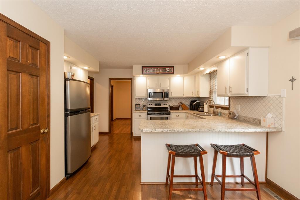 594 Vehslage Road Seymour, IN 47274 - Photo 6 of 24 Gallery Image 6