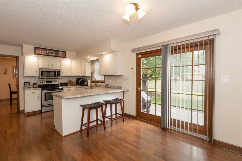 594 Vehslage Road Seymour, IN 47274 - Photo 9 of 24 Gallery Image 9