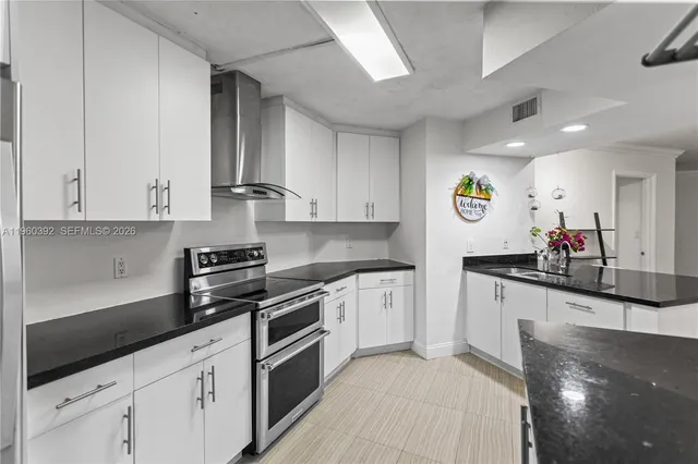 $2,400 | 10401 West Broward Boulevard, Unit 111, Plantation, FL 33324