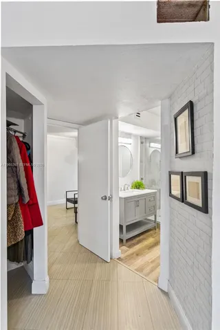 $2,400 | 10401 West Broward Boulevard, Unit 111, Plantation, FL 33324