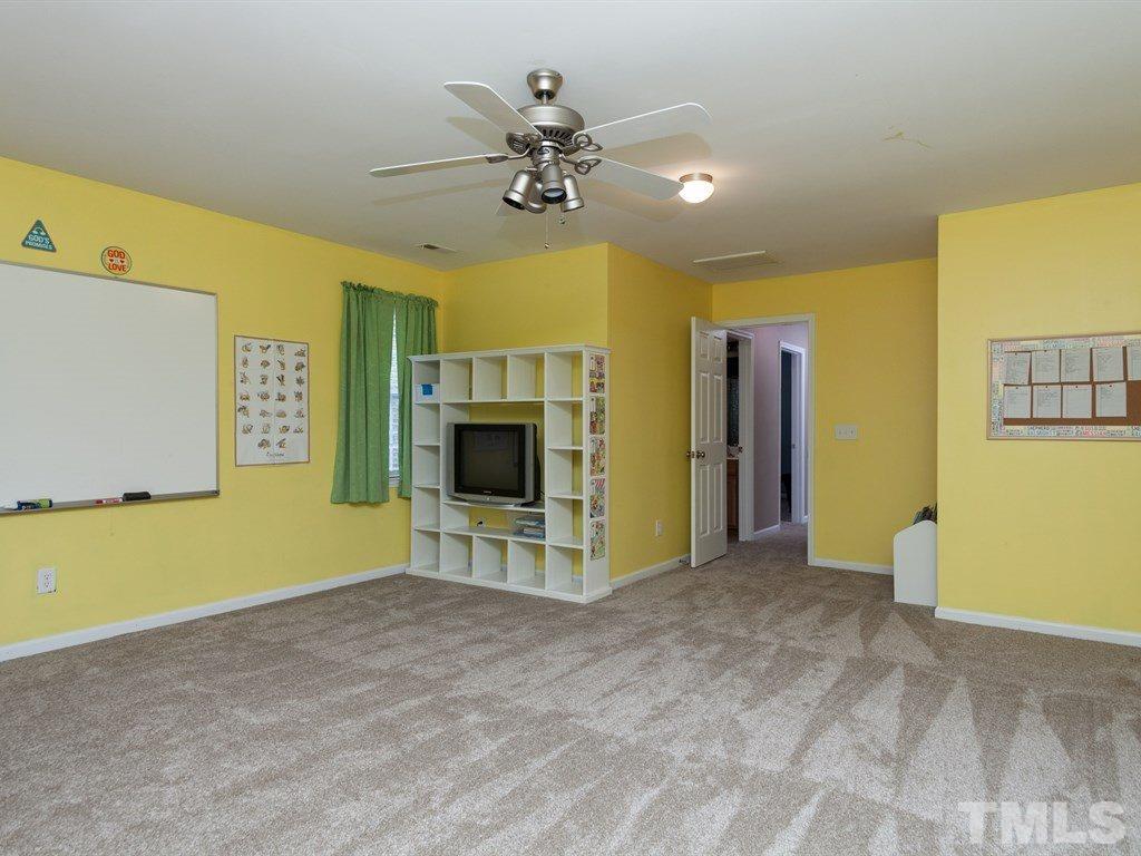 1421 Shady Rise Glen Raleigh, NC 27603 - Photo 22 of 25 Gallery Image 22