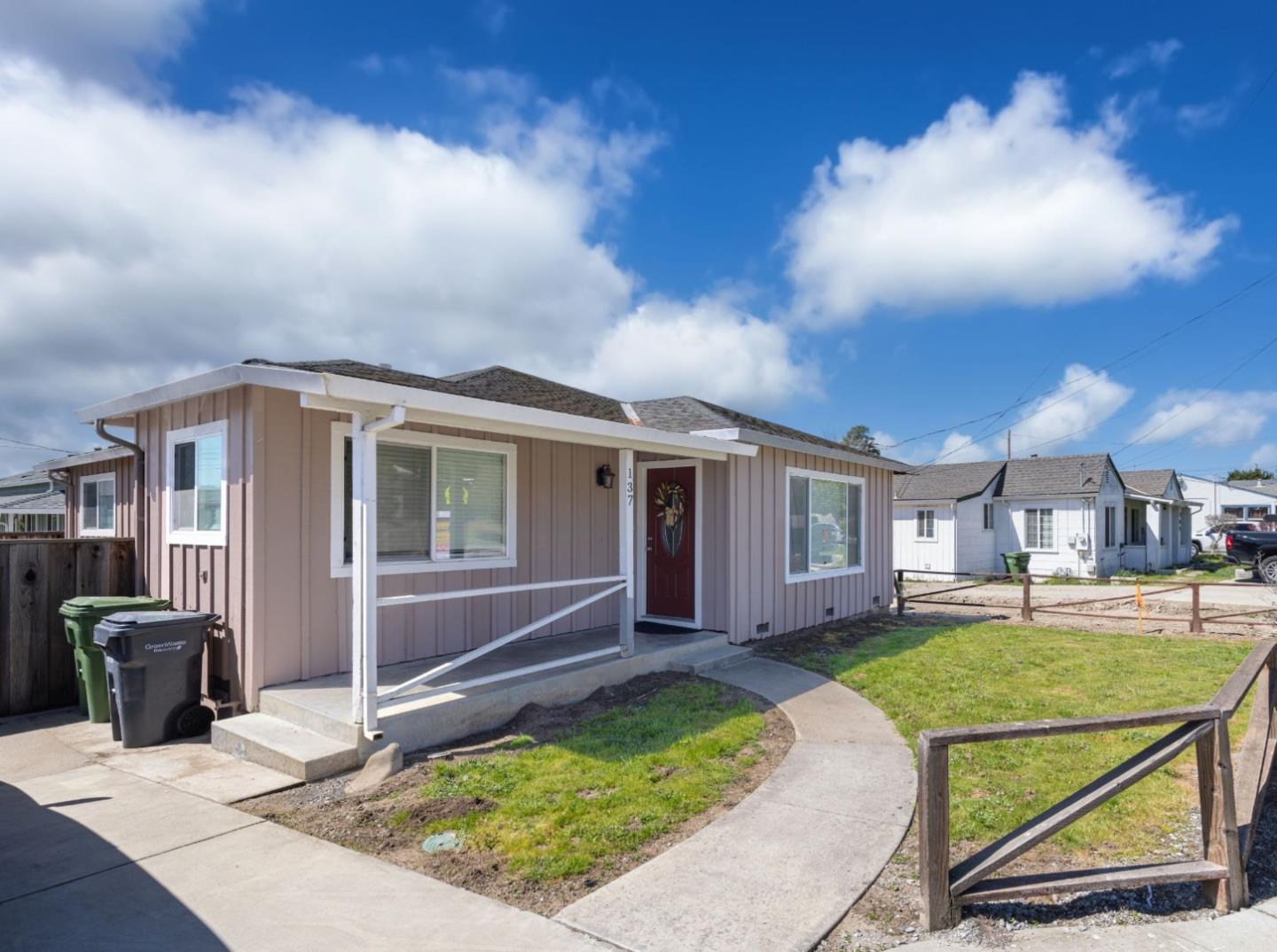 137 Calabasas Road Watsonville, CA 95076 - Photo 1 of 34 Gallery Image 1