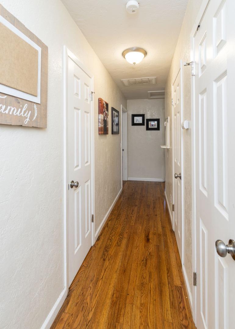 137 Calabasas Road Watsonville, CA 95076 - Photo 11 of 34 Gallery Image 11