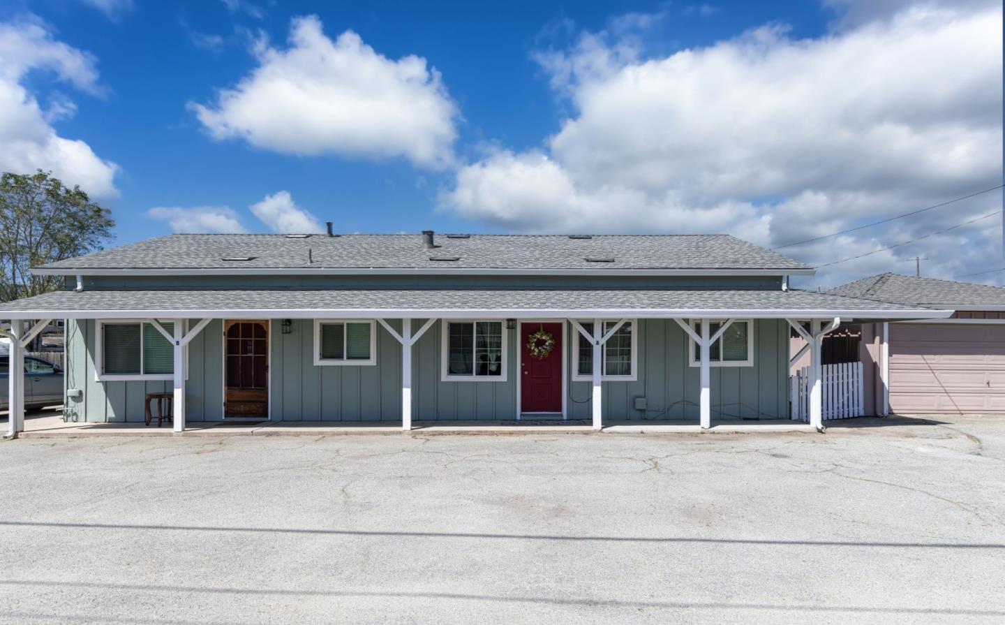137 Calabasas Road Watsonville, CA 95076 - Photo 3 of 34 Gallery Image 3