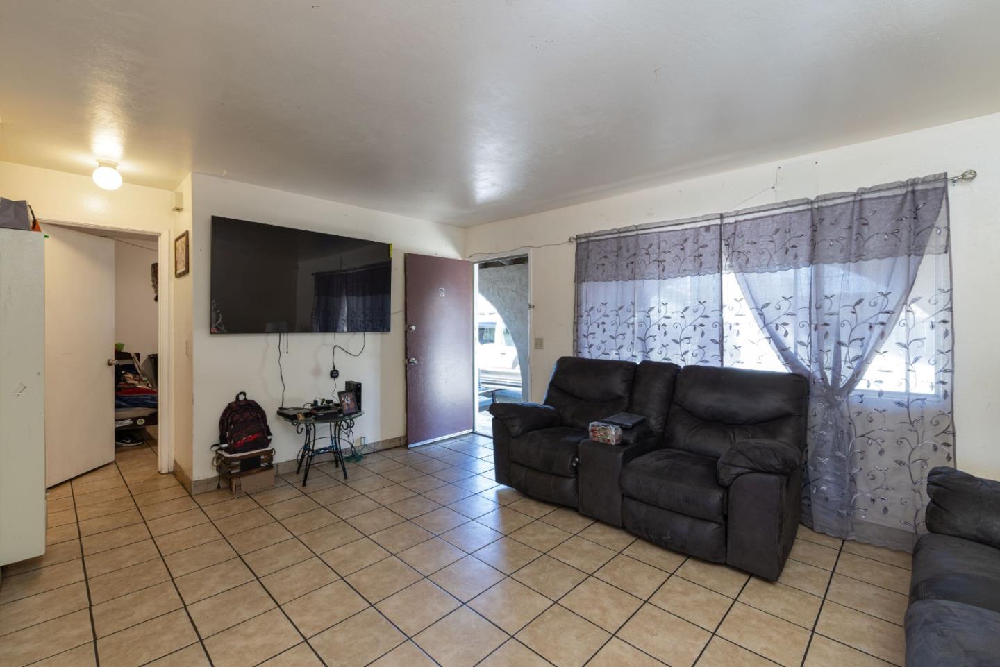 137 Calabasas Road Watsonville, CA 95076 - Photo 31 of 34 Gallery Image 31