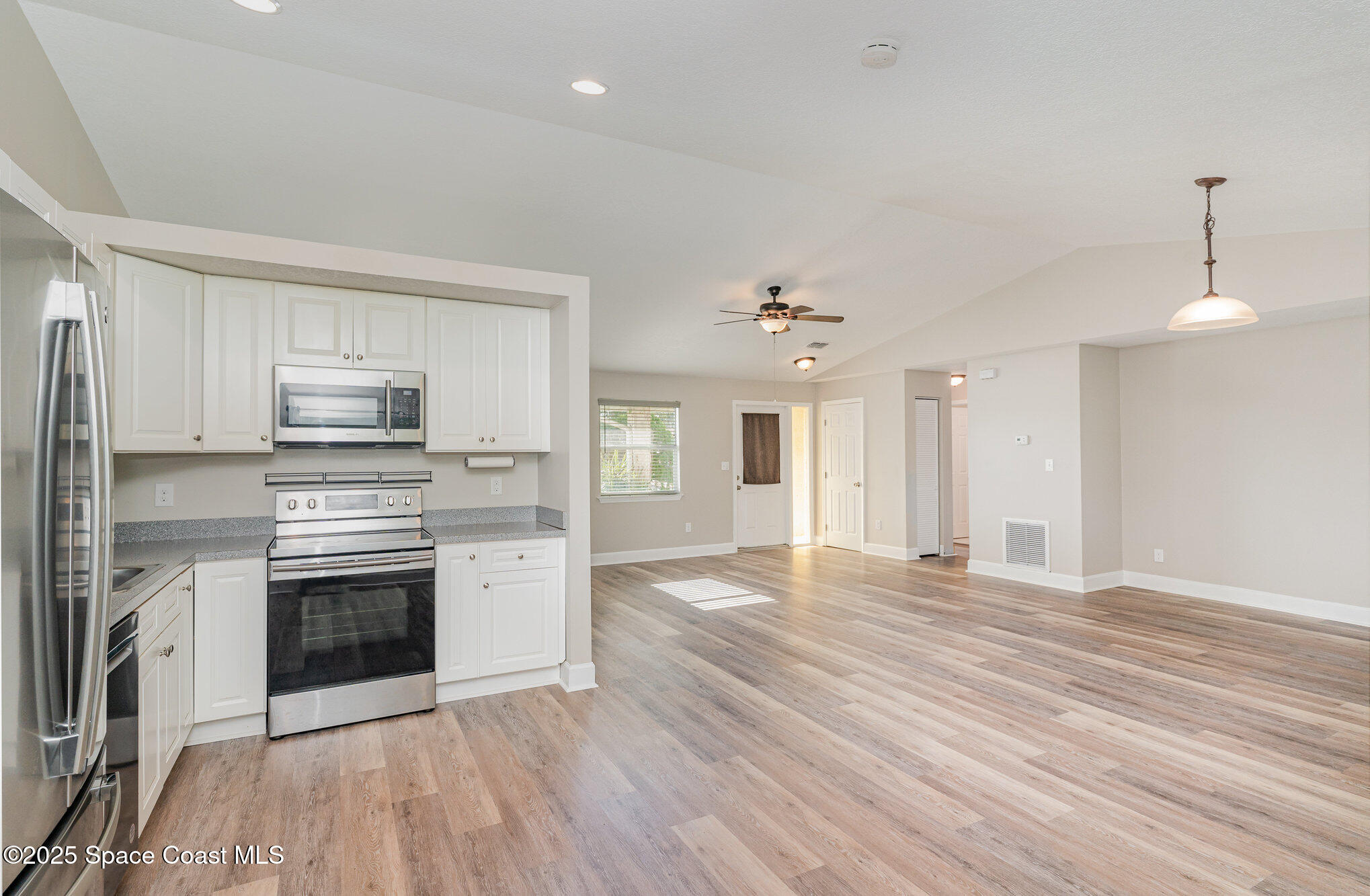 1194 Cotton Road Northeast Palm Bay, FL 32905 - Photo 13 of 33 013__amp3605-edit_97