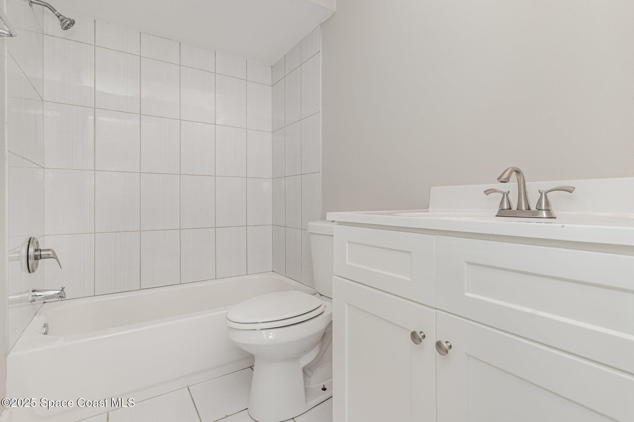 1194 Cotton Road Northeast Palm Bay, FL 32905 - Photo 19 of 33 019__amp3570-edit_576