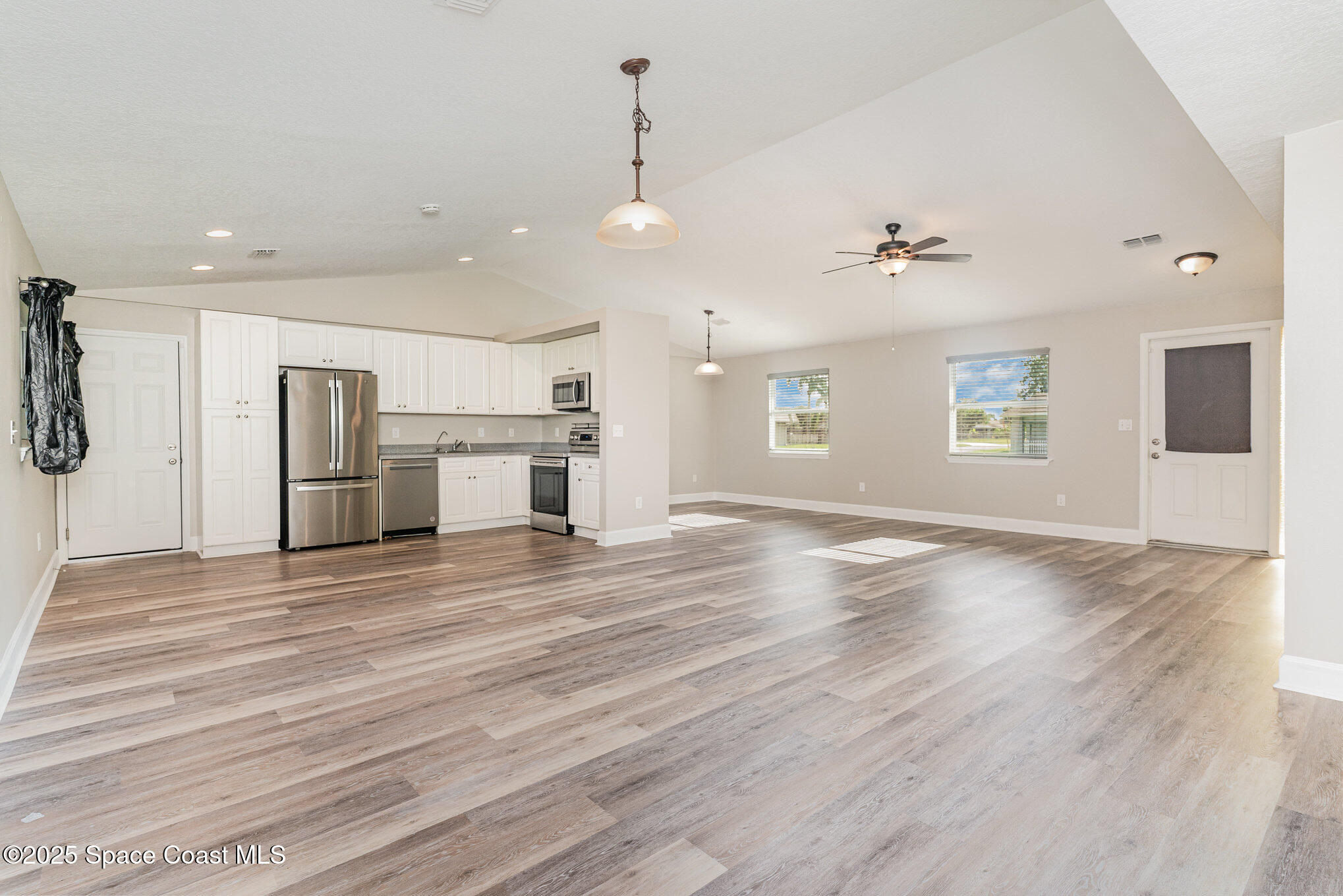 1194 Cotton Road Northeast Palm Bay, FL 32905 - Photo 10 of 33 010__amp3596-edit_711