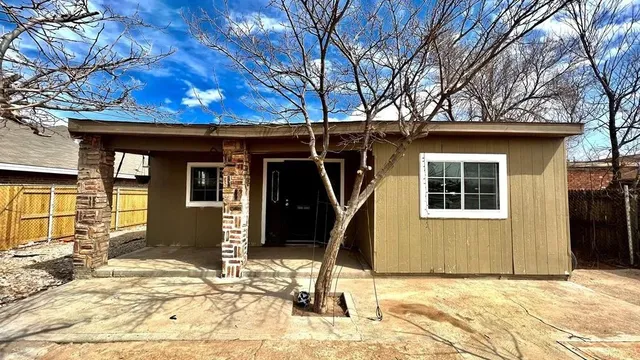 $183,999 | 909 South Mineola Street, Midland, TX 79701