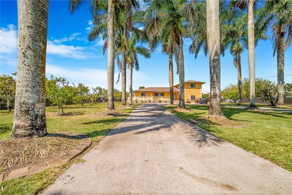 $1,249,999 | 26500 Southwest 167th Avenue, Homestead, FL 33031