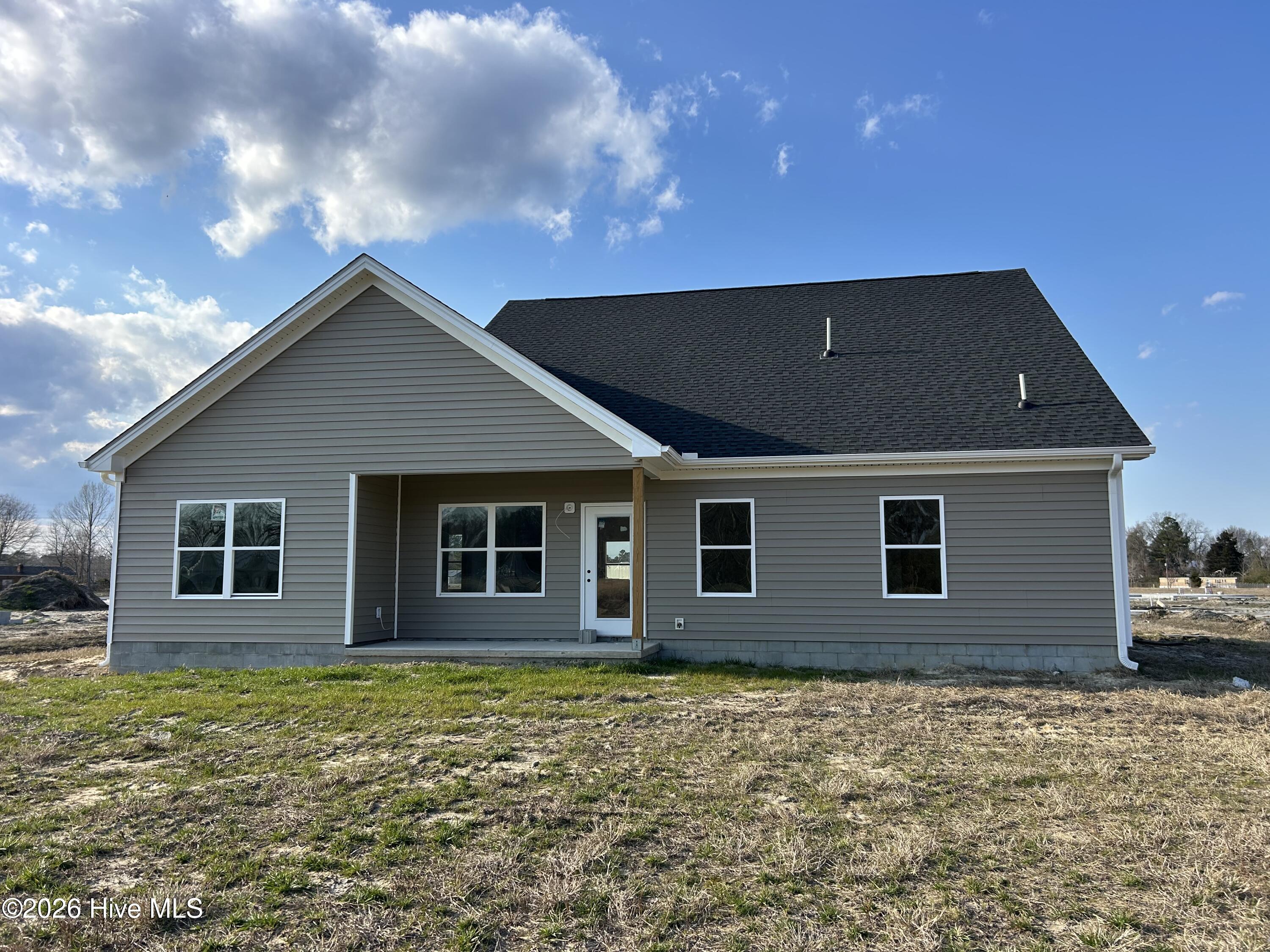 126 Hampton Place Hertford, NC 27944 - Photo 2 of 12 IMG_2513