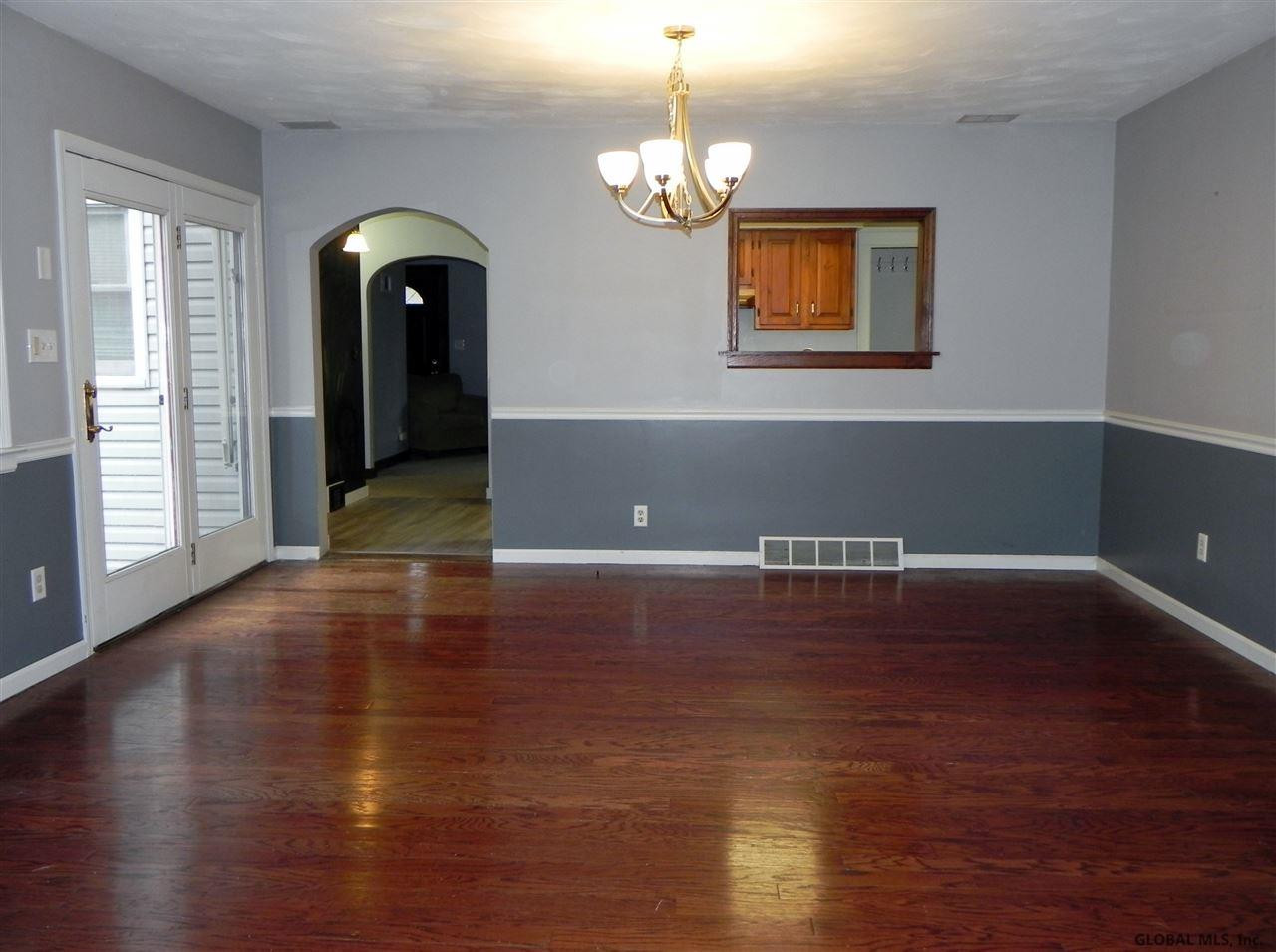 4216 Consaul Road Schenectady, NY 12304 - Photo 7 of 31 Photo 7