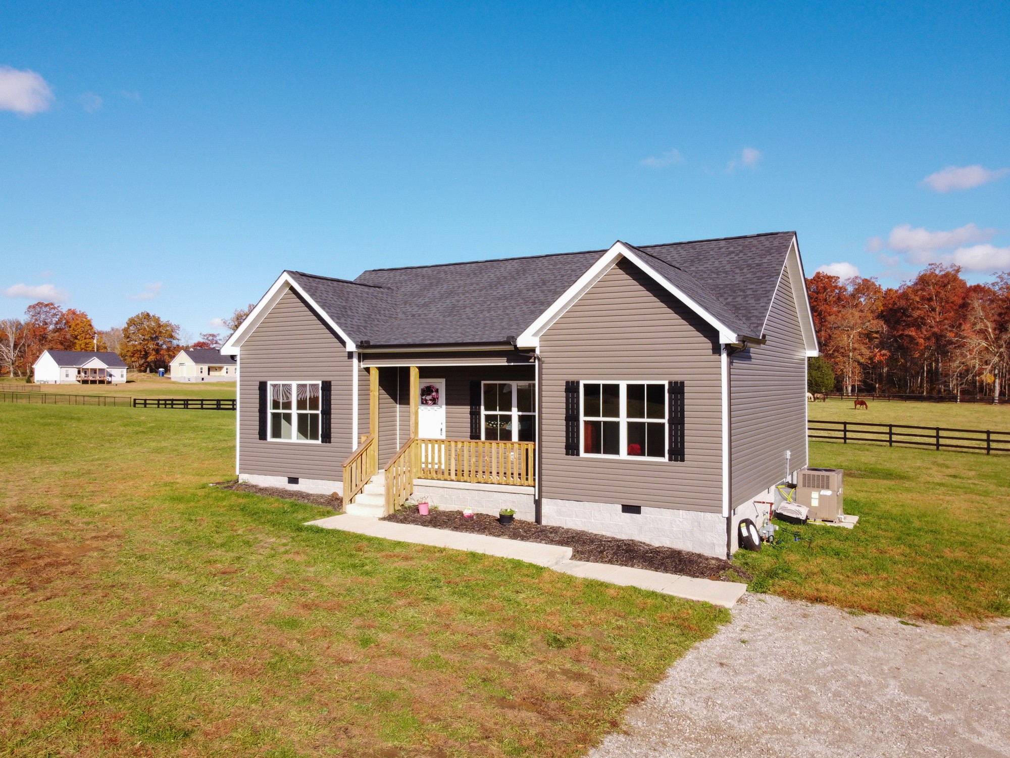 425 Pruett Road Dickson, TN 37055 - Photo 1 of 31 a front view of a house with garden