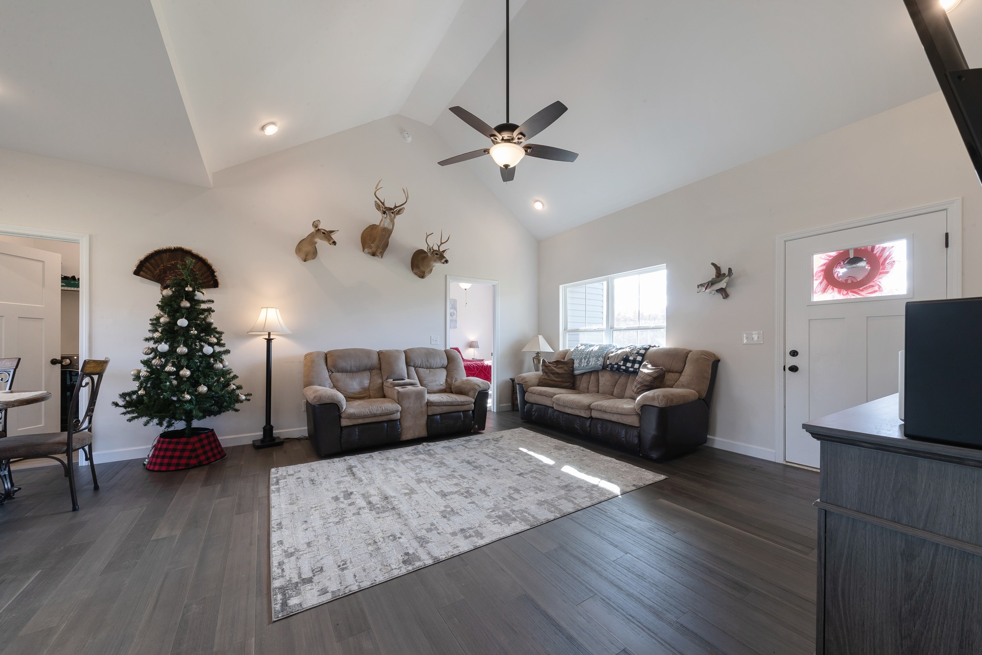 425 Pruett Road Dickson, TN 37055 - Photo 11 of 31 a living room with furniture and a flat screen tv