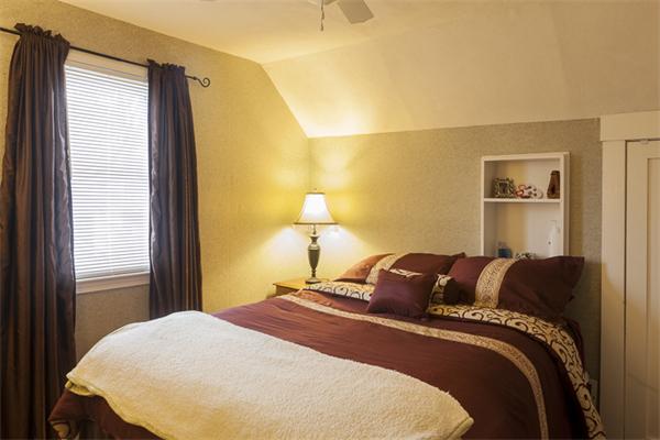 35 Wayside Road Worcester, MA 01605 - Photo 6 of 7 Gallery Image 6