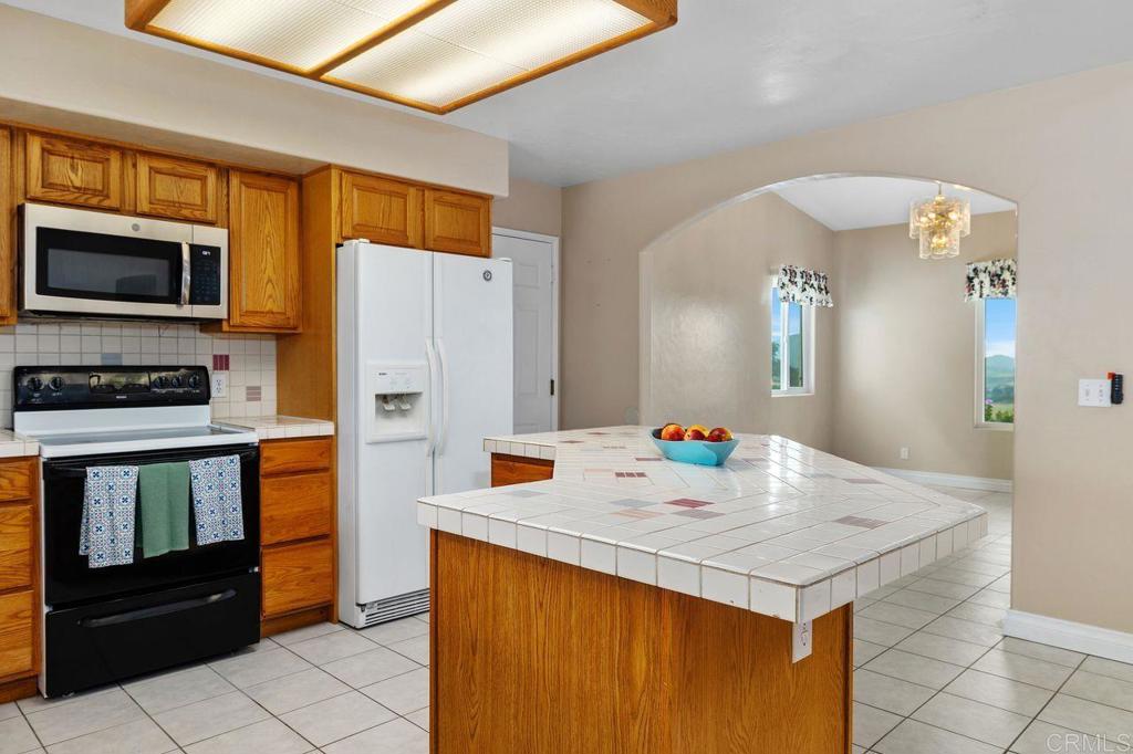 14690 Chaparral Slope Road Jamul, CA 91935 - Photo 19 of 46