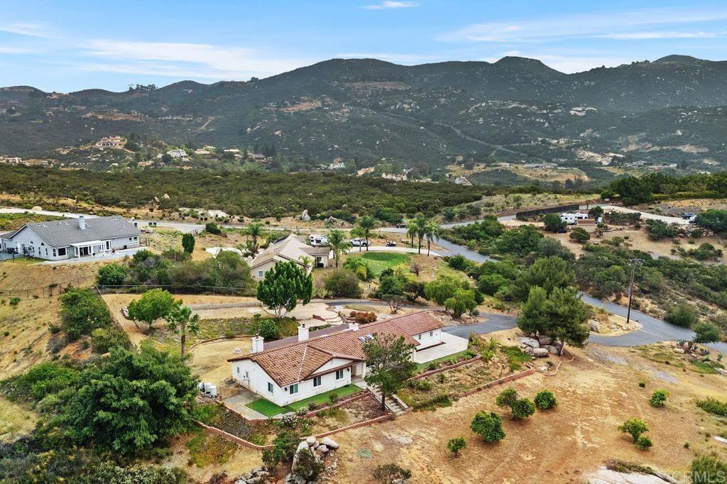 14690 Chaparral Slope Road Jamul, CA 91935 - Photo 8 of 46