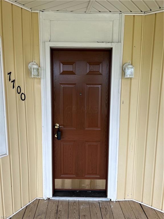 7700 Old Town Road Mount Perry, OH 43760 - Photo 2 of 9 2