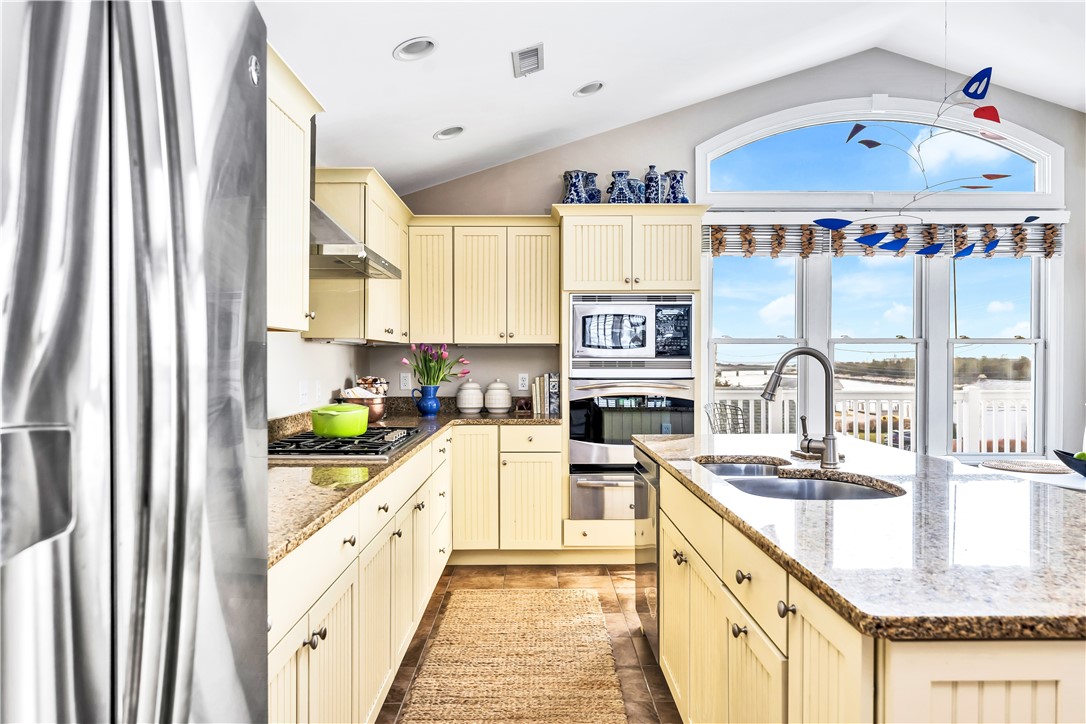 39 Weekapaug Road, Unit 3 Westerly, RI 02891 - Photo 24 of 50 Kitchen with Beautiful Views!
