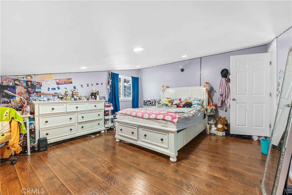 6834 Quinton Lane Tujunga, CA 91042 - Photo 16 of 22