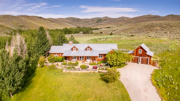 $6,995,000 | 110-120 Lees Gulch Road, Bellevue, ID 83313