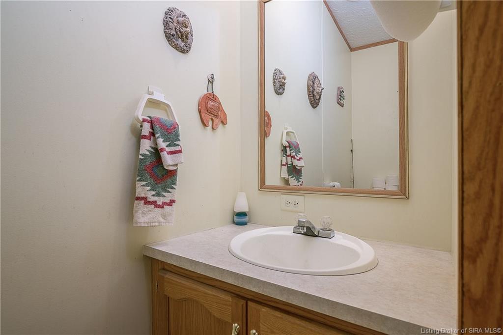 25011 Boyer Road New Washington, IN 47162 - Photo 17 of 36