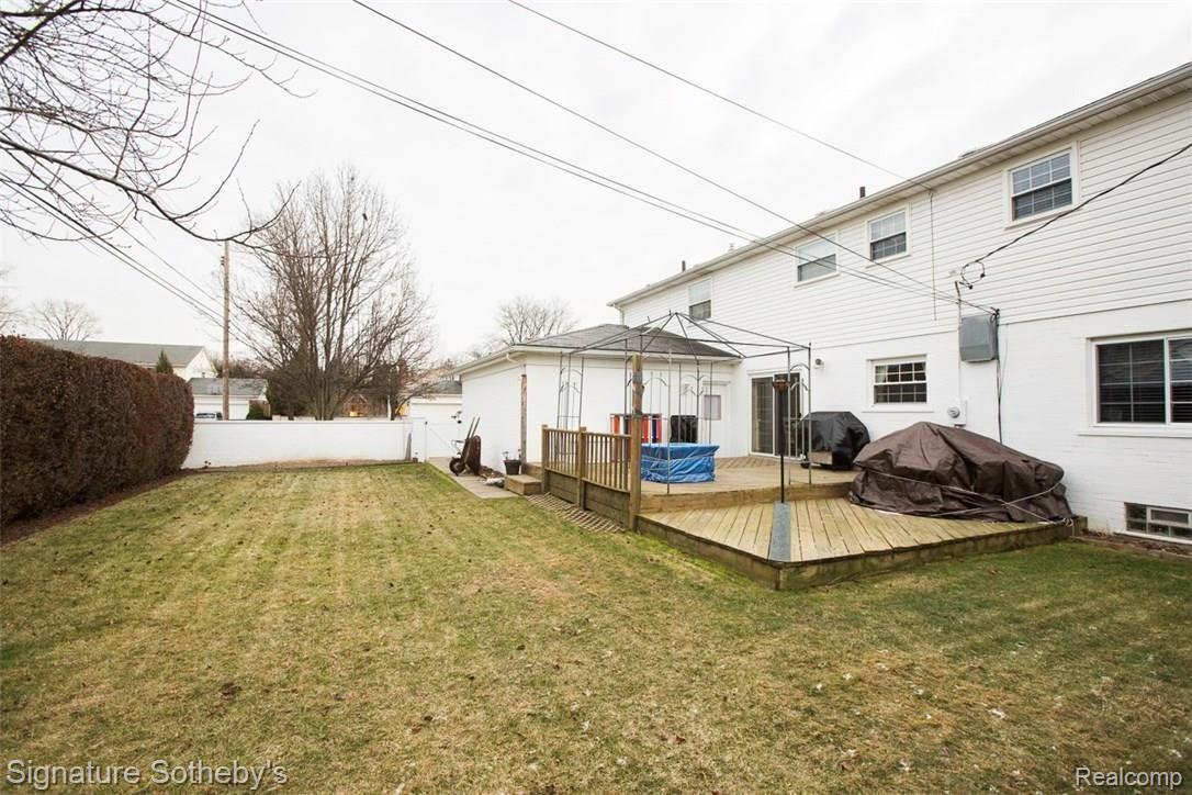 622 Canterbury Road Grosse Pointe, MI 48236 - Photo 50 of 54 Mike_Popso_Sotheby's_Grosse_Pointe-63.jpg