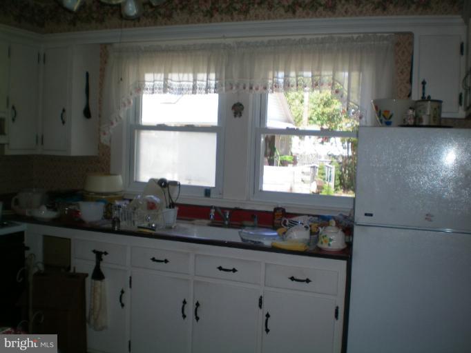 789 Masons Beach Road Deale, MD 20751 - Photo 6 of 10 Kitchen