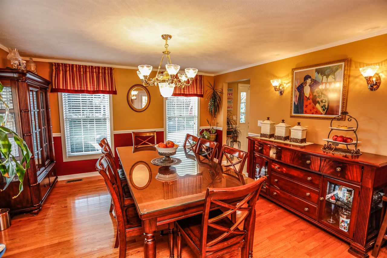 33 Level Street Merrimack, NH 03054 - Photo 9 of 40 Gallery Image 9