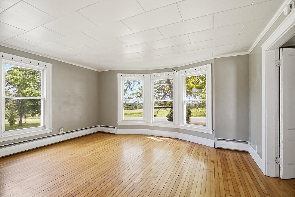 327 Ripley Road Dexter, ME 04930 - Photo 8 of 65 08_BP5A9336_DxO_mls
