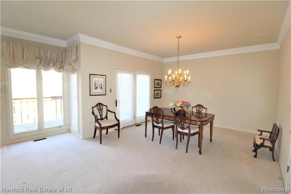 36902 Valley Ridge Drive Farmington Hills, MI 48331 - Photo 5 of 23