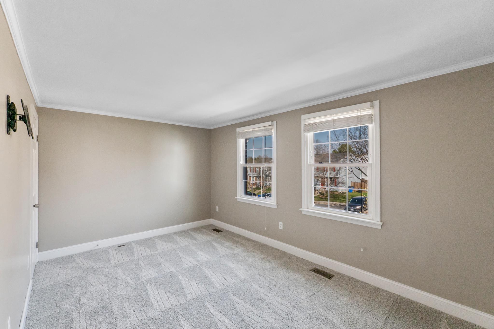 9918 Canvasback Way Damascus, MD 20872 - Photo 17 of 32 an empty room with a window