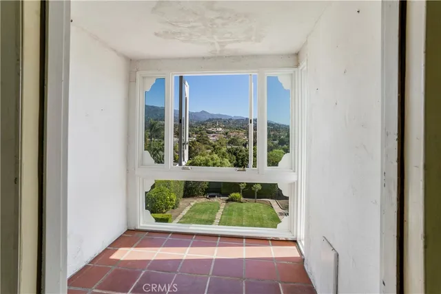 a view of outdoor space with windows