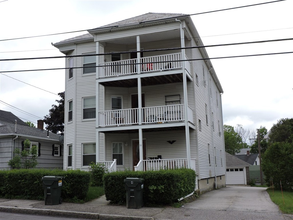 14 Whitcomb Street Webster, MA 01570 - Photo 1 of 1 Gallery Image 1
