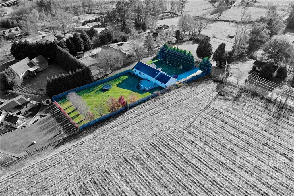 1117 North Ridge Road Hendersonville, NC 28792 - Photo 32 of 35 an aerial view of a house an outdoor space and sitting space