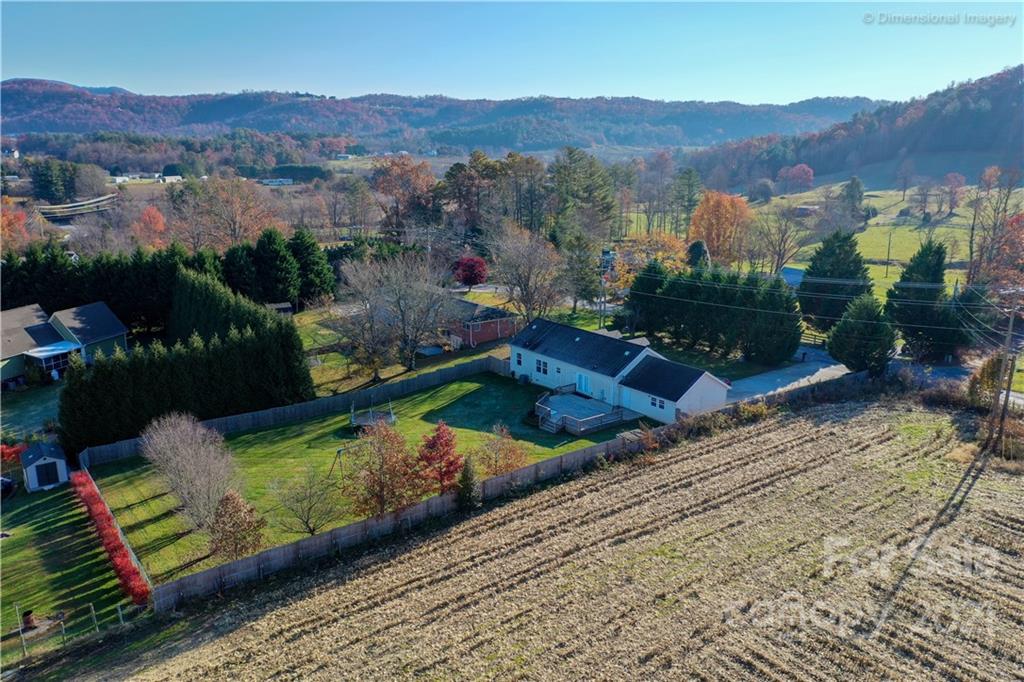 1117 North Ridge Road Hendersonville, NC 28792 - Photo 33 of 35 an aerial view of a house