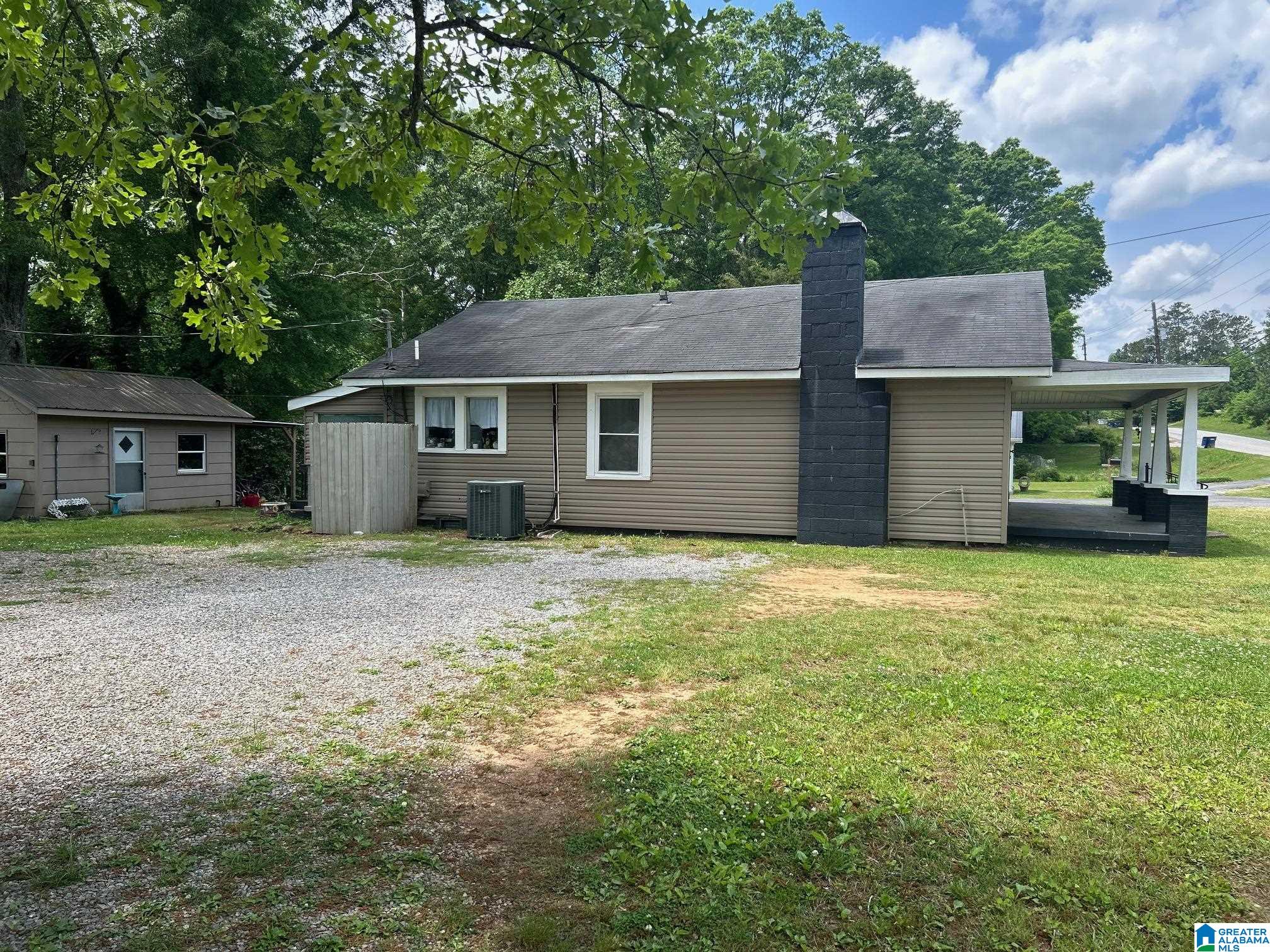3136 Choccolocco Road Anniston, AL 36207 - Photo 6 of 26